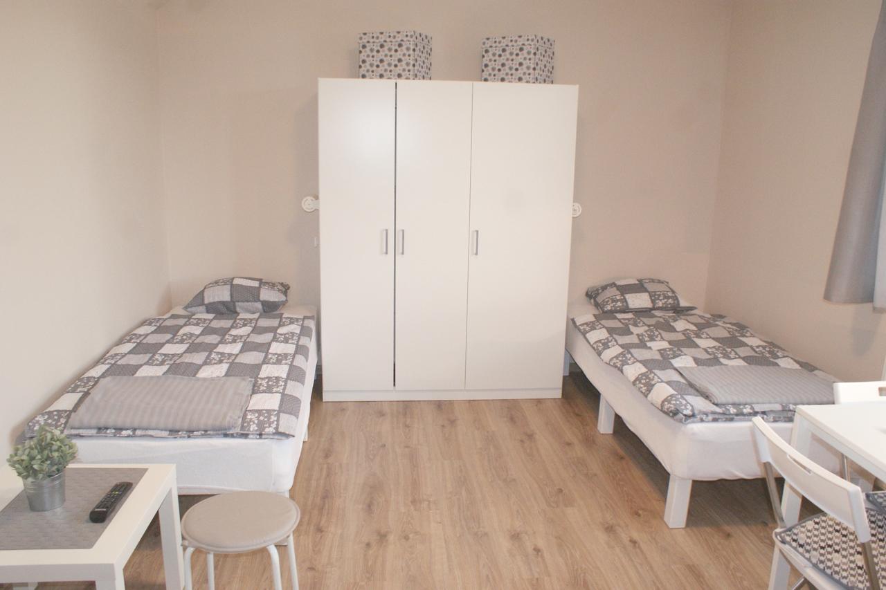 פוזנן Apartamenty Na Debcu מראה חיצוני תמונה